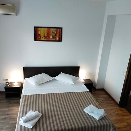 Casa Daria Hotel เอโฟริเอนอร์ด ภายนอก รูปภาพ