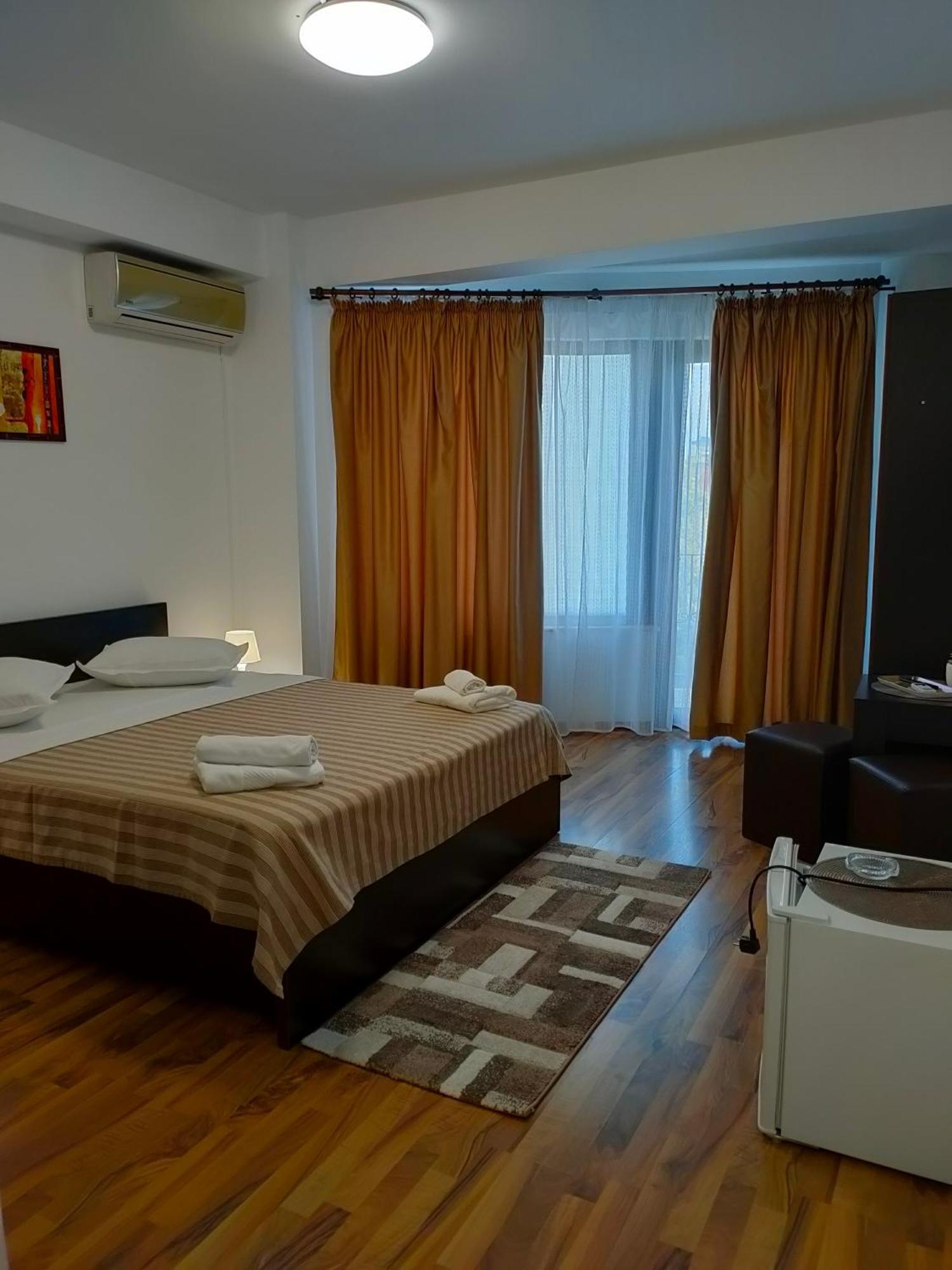 Casa Daria Hotel เอโฟริเอนอร์ด ภายนอก รูปภาพ